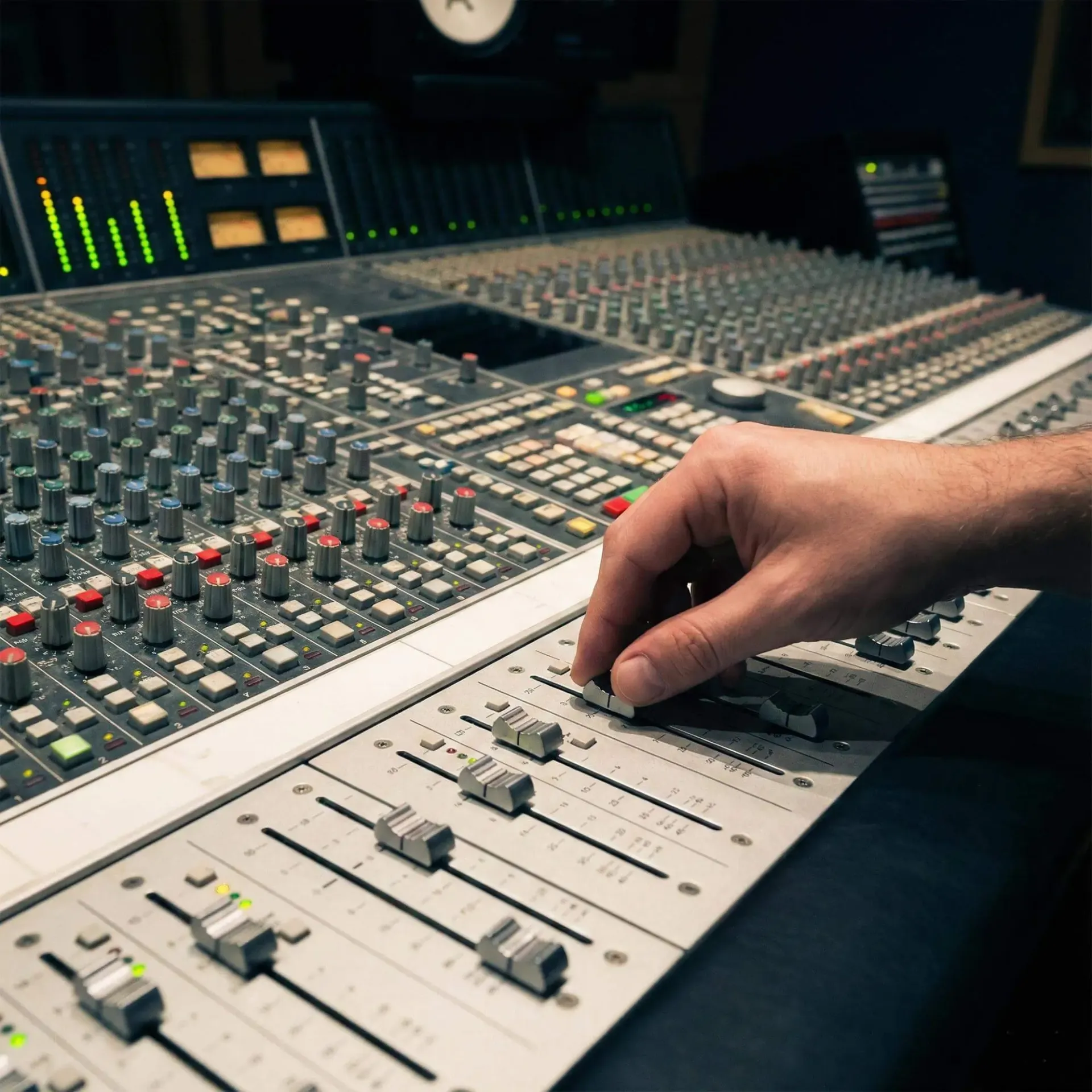 FAVOR UNION Professional Audio Control Module and Mixing Equipment Application